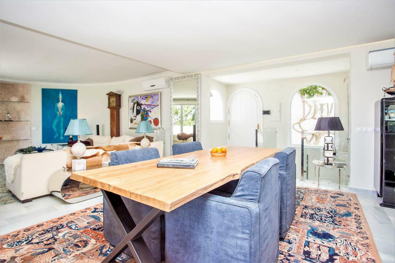 Luxury Villa With Swimming Pool And Jacuzzi Marbella Exteriér fotografie