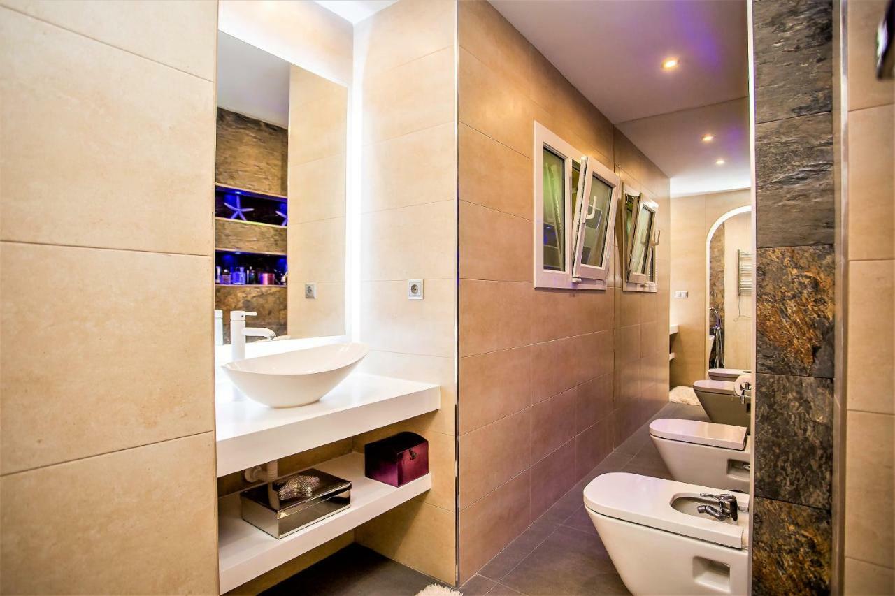 Luxury Villa With Swimming Pool And Jacuzzi Marbella Exteriér fotografie