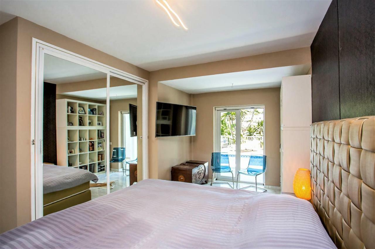 Luxury Villa With Swimming Pool And Jacuzzi Marbella Exteriér fotografie
