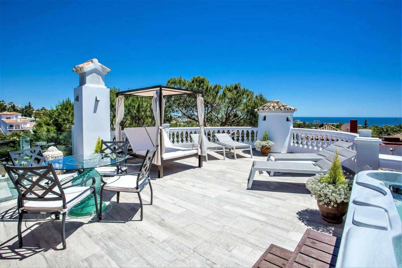 Luxury Villa With Swimming Pool And Jacuzzi Marbella Exteriér fotografie