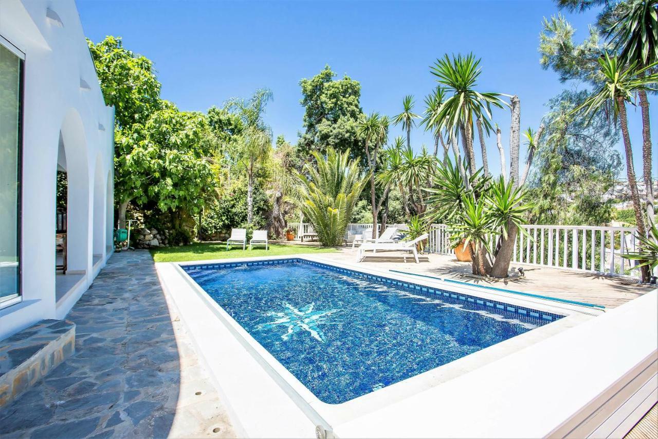 Luxury Villa With Swimming Pool And Jacuzzi Marbella Exteriér fotografie